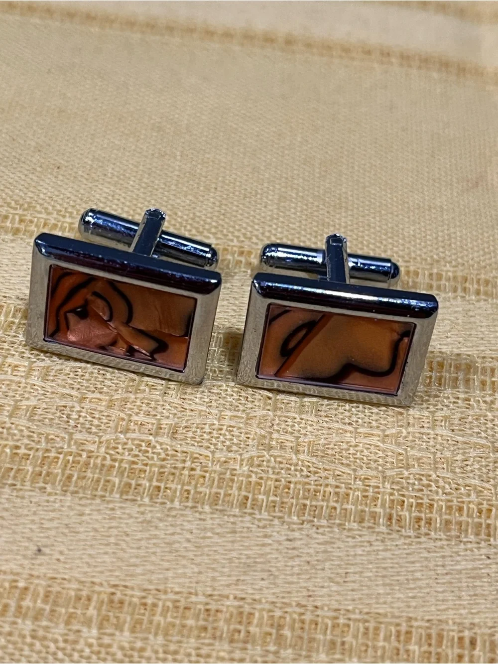 Vintage Mid-Century Silver-Tone & Earthly Swirl Inlay Cufflinks 🐆